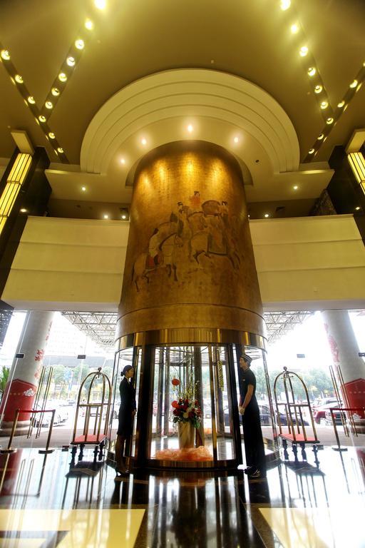 Changzhou Grand Hotel Екстер'єр фото