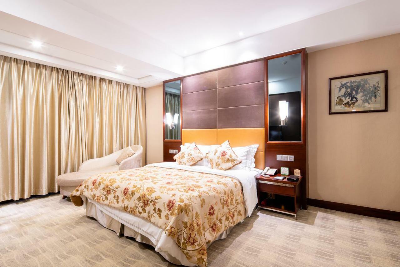 Changzhou Grand Hotel Екстер'єр фото