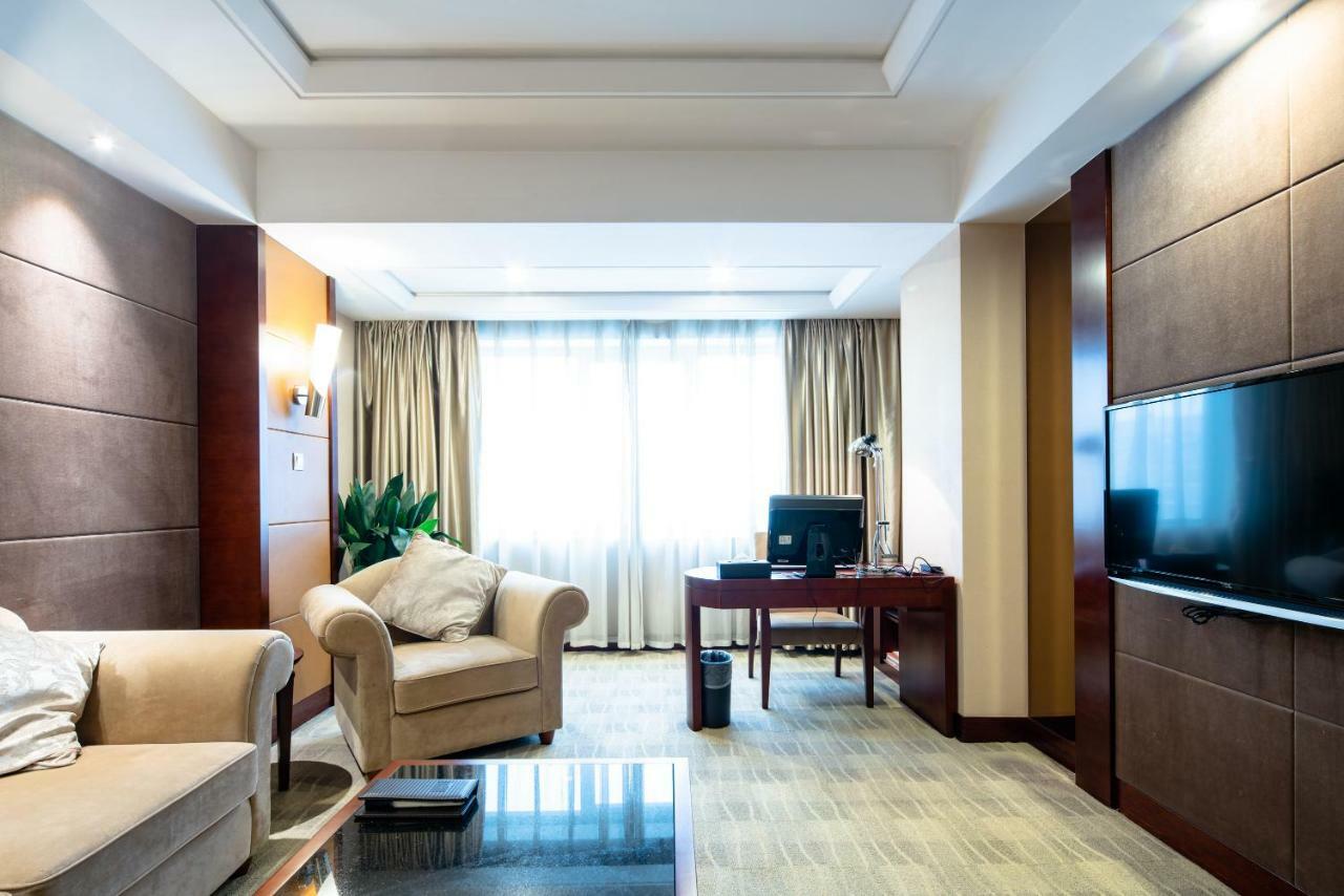 Changzhou Grand Hotel Екстер'єр фото